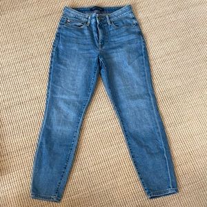 Tommy Hilfiger Curvy Skinny Ankle Medium Blue Denim Jeans women’s Size 6